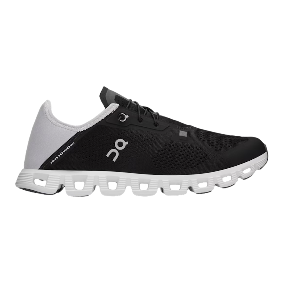 ON Cloud 5 Coast ‘Black/Light Grey’