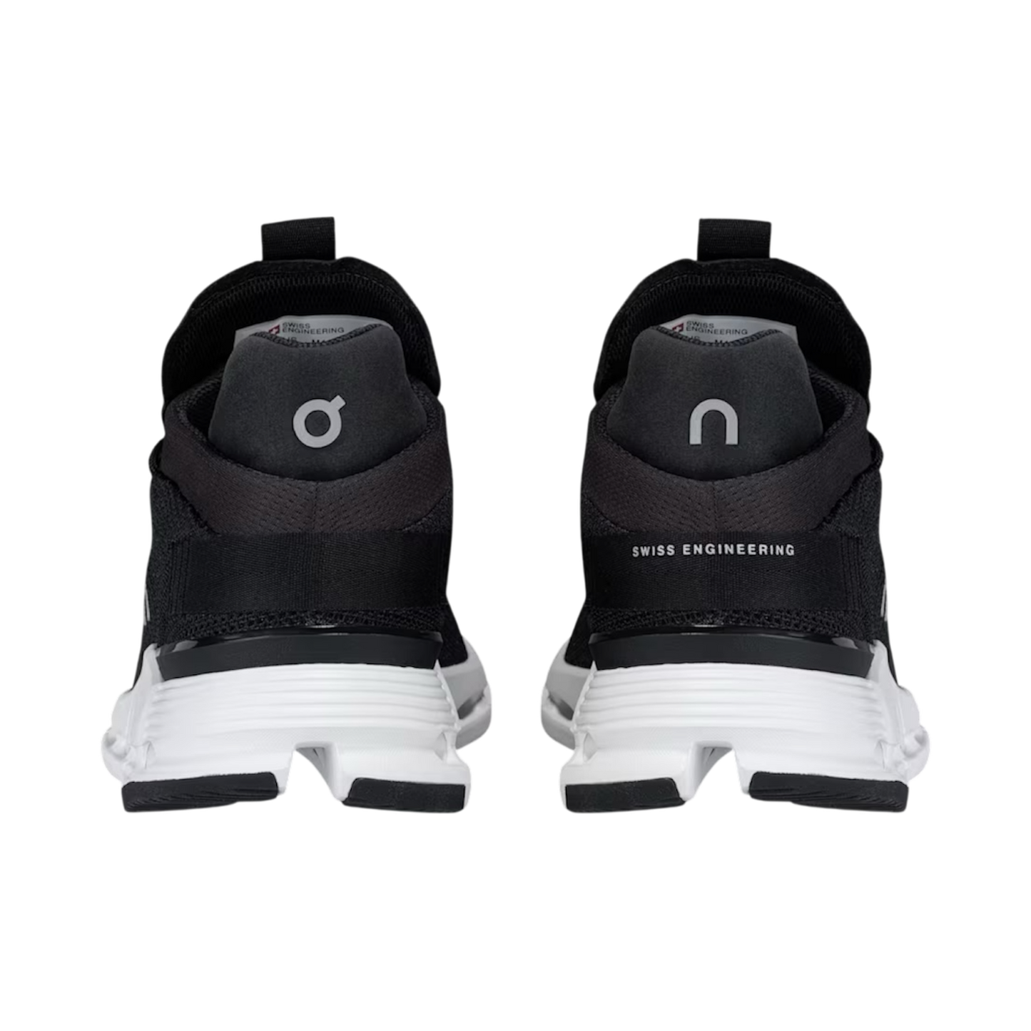 ON Cloudnova ‘Black/White’