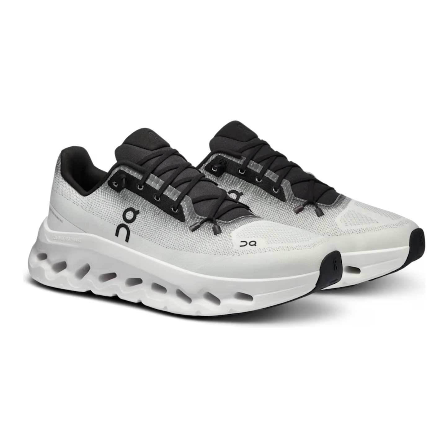 ON Cloudtilt ‘Black|Ivory’