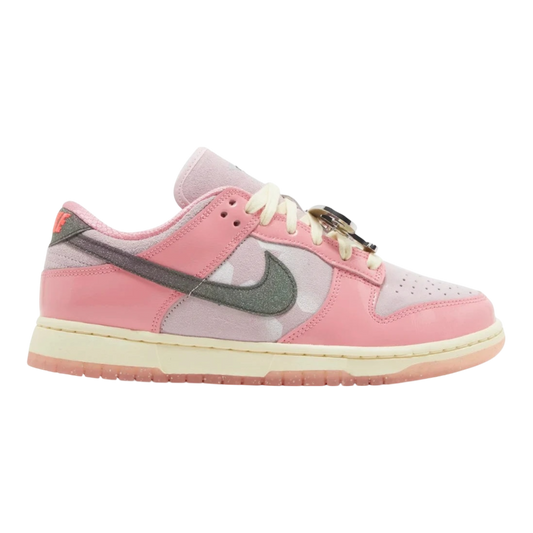 Nike Dunk Low LX 'Barbie'