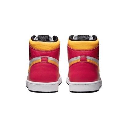 Air Jordan 1 High OG "Light Fusion Red"