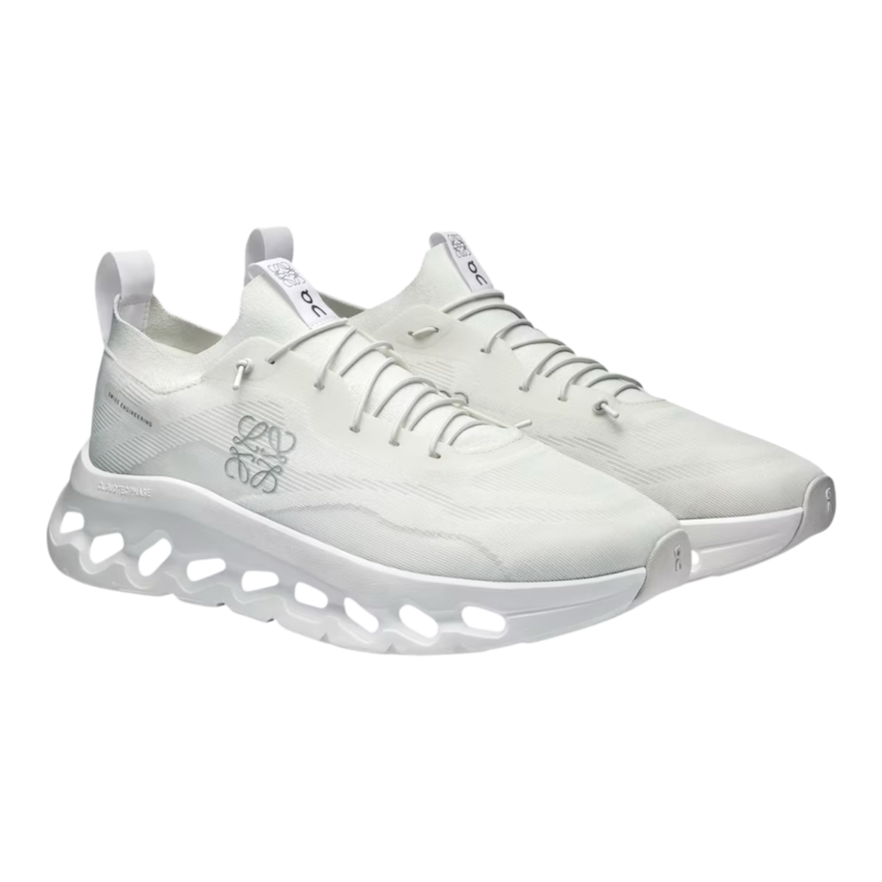 ON Cloudtilt x Loewe ‘All White’