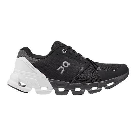 ON Cloudflyer 4 ‘Black|White’