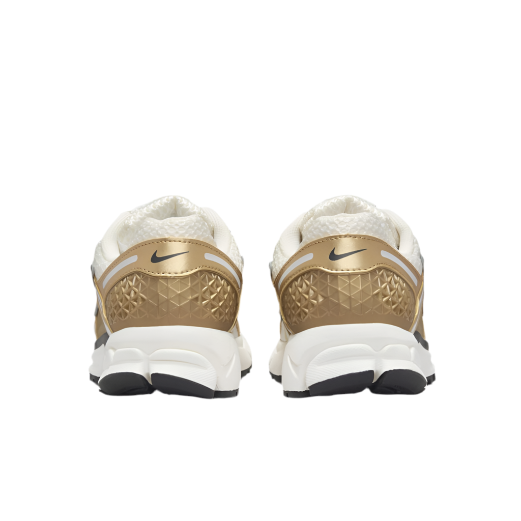 Nike Vomero 5 ‘Sail/Metallic Gold’