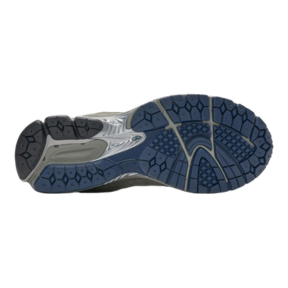 New Balance 2002R OG 'Light Grey'