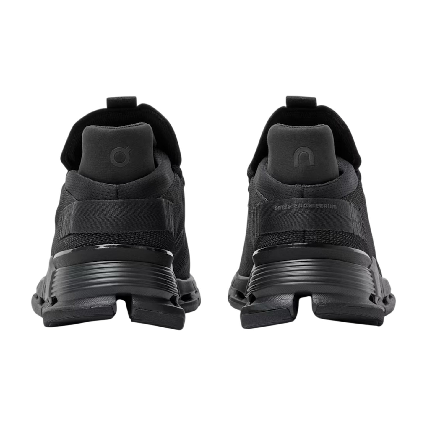 ON Cloudnova ‘All Black’