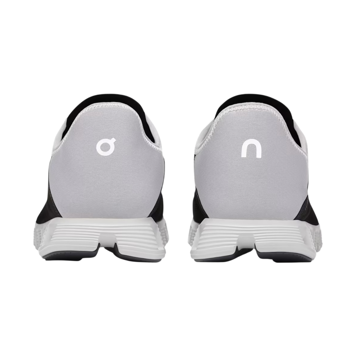 ON Cloud 5 Coast ‘Black/Light Grey’