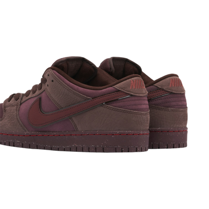 Nike Dunk Low Premium SB “City of Love Collection” ‘Burgundy Crush'