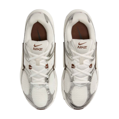 Nike V5 RNR 'Sail Fauna Brown'