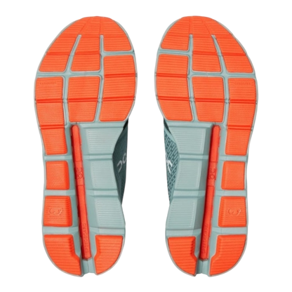 On Cloudstratus "Cobble/Ivy"